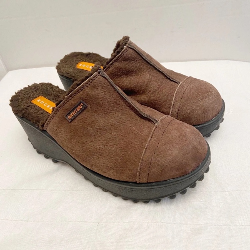 Rocket Dog Clogs Women Sz 7 Fur Lined Brown Suede Platform Chunky Mules
